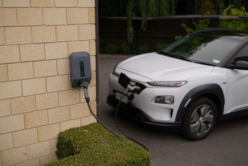 Should I Switch to an Electric Car?